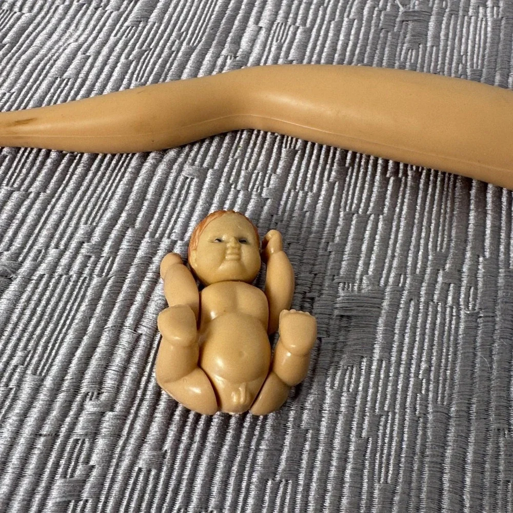 Vintage The Mommy-To-Be Doll 12in Pregnant Fashion Doll Baby Figure Outfit Box